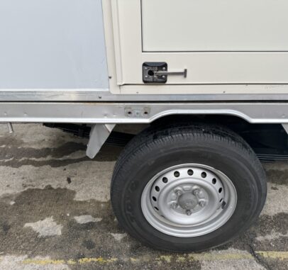 公認車両8ナンバー　（お好きな色に別途１色外装のみNEWペイントできます。）