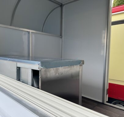 公認車両8ナンバー　（お好きな色に別途１色外装のみNEWペイントできます。）