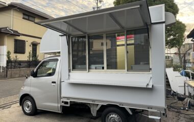 中古車追加　1ｔトラック　タウンエーストラック