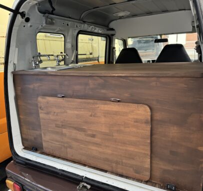 公認車両8ナンバー　加工車登録　白＆茶色のツートン  フレンチバス　